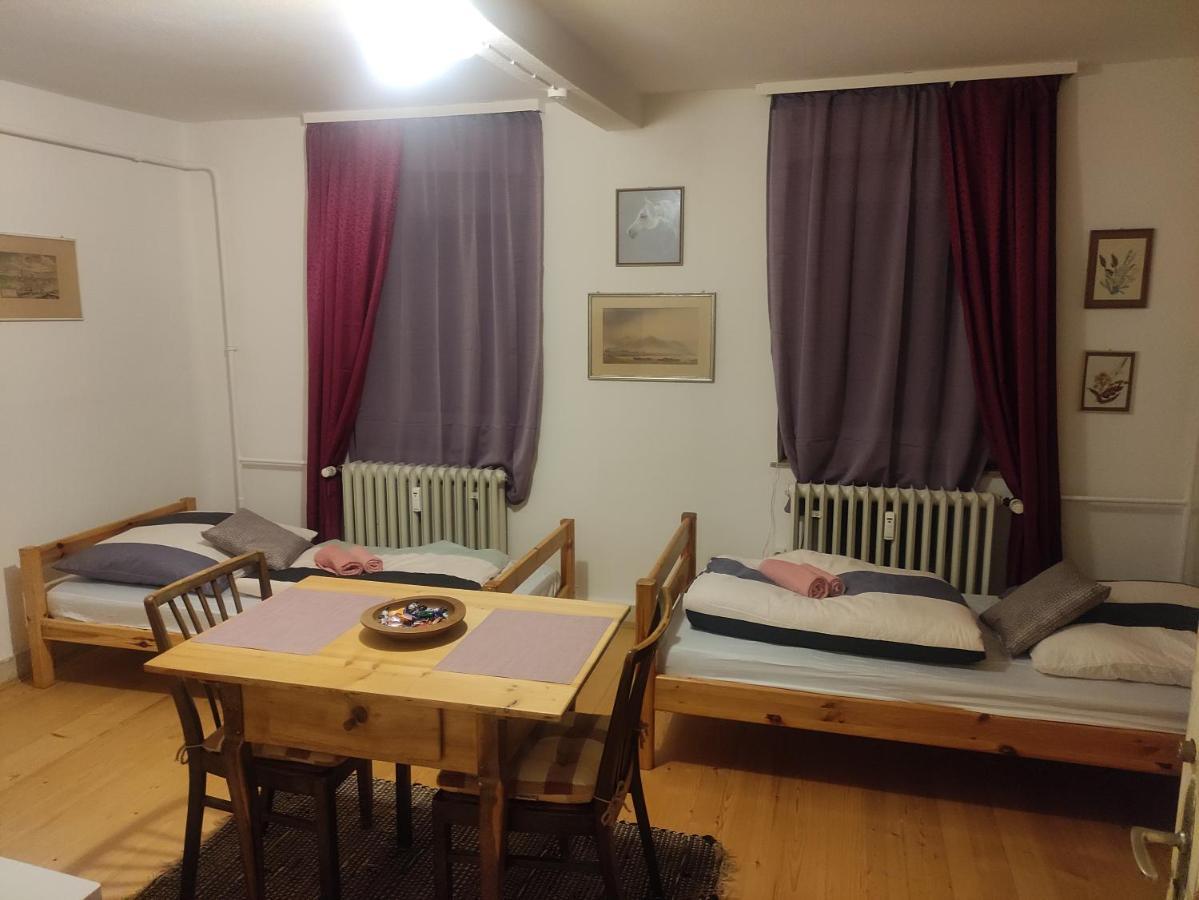 Zimmer A Veljanovski Blaufelden Luaran gambar